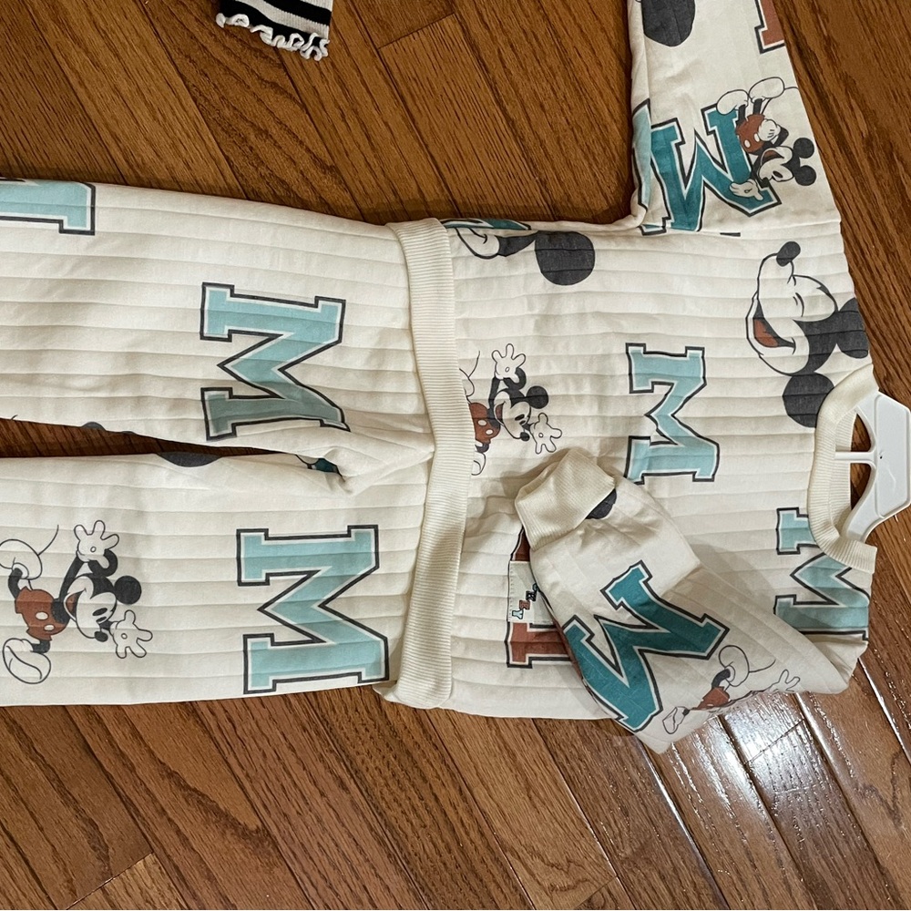 Toddler Disney Mickey Mouse sweat shirt Set